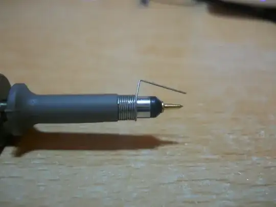 Oscilloscope probe with spring-type ground connector 