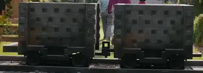 AMCM Minecart.png: Infobox image for Minecart the object in Minecraft