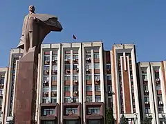 The statue of Lenin in front of the parliament building