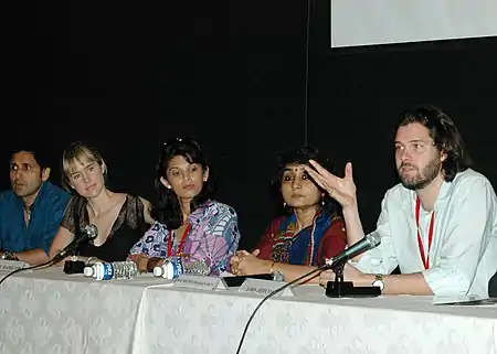 Mr John Jeffcoat,Director "outsourced"( English) and Ms Krunti Mazumdar , Shri Pravin Dabas & Ms Emily Hamilton of the film Mem Sahib at a press conference at Black Box.jpg
