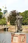 Egmont's statue, Egmond Castle, Egmond aan den Hoef (bronze)